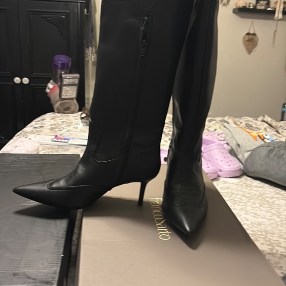 Women’s boots - Picture 2 of 4